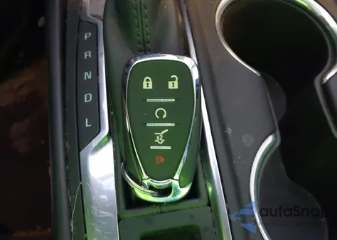 2018 Chevrolet Equinox Lt from USA, damaged, VIN 2GNAXTEX8J6227945